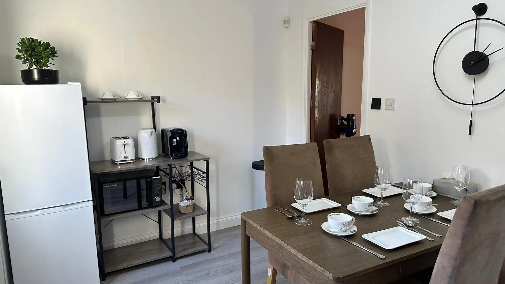 Cozy 2 Bedrooms With Private Parking Space And Garden Edinburgh Velká Británie