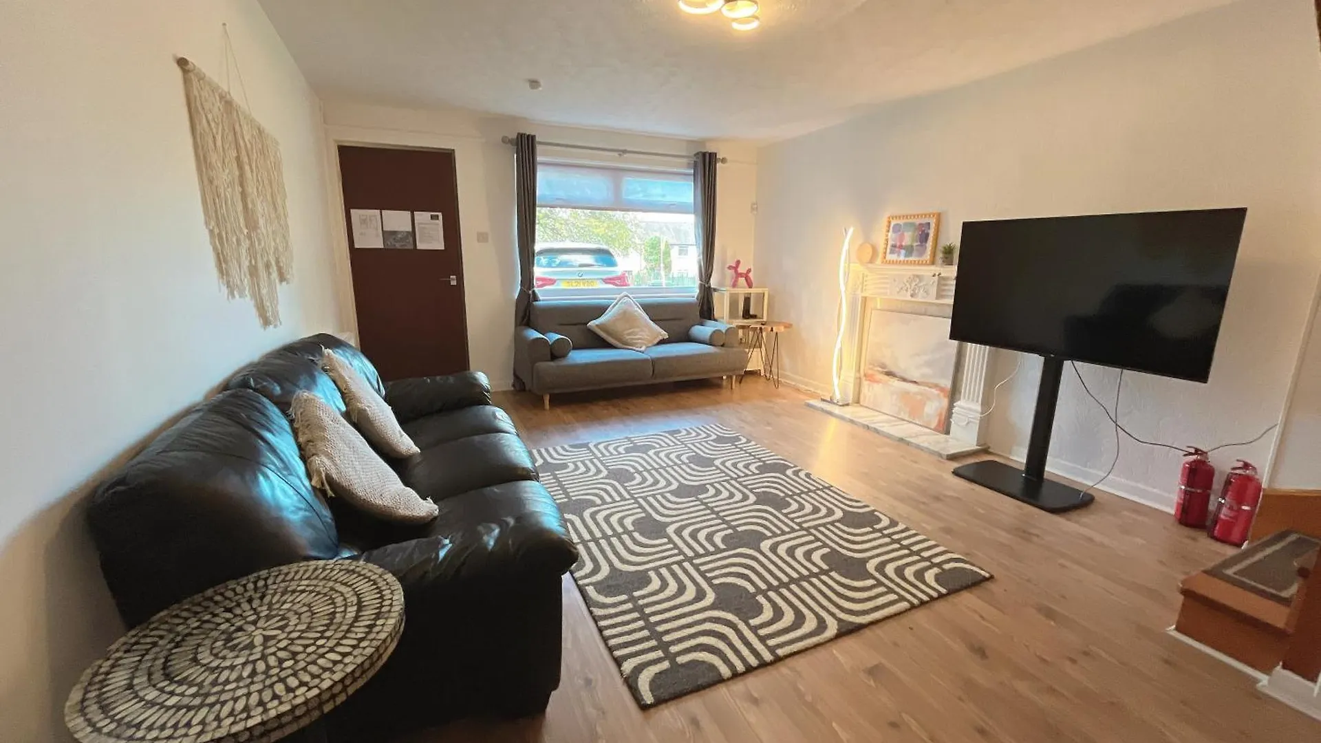 Cozy 2 Bedrooms With Private Parking Space And Garden Edinburgh